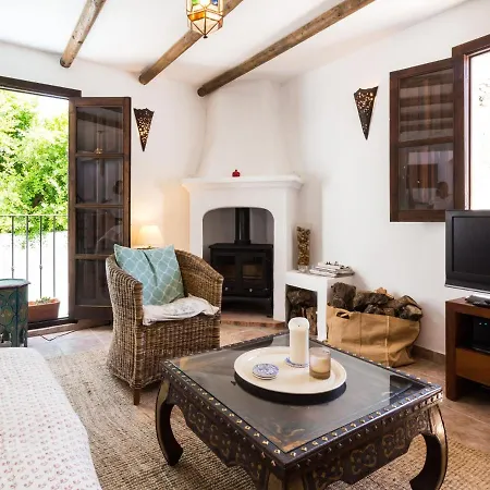 Casa Colmena Villa *