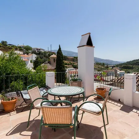 Casa Colmena Villa Saleres