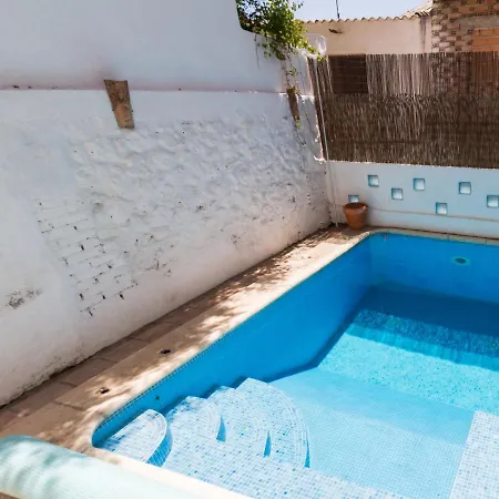 Casa Colmena * Saleres