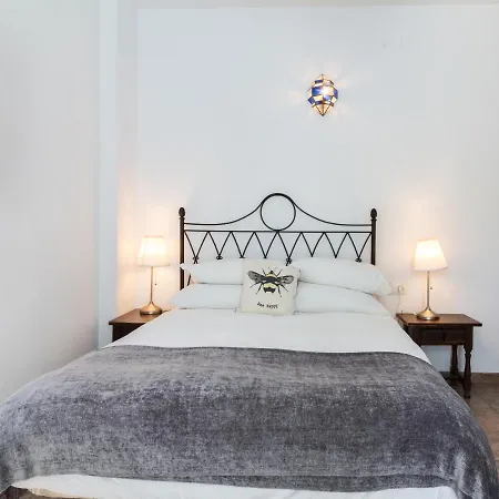 Casa Colmena Villa *